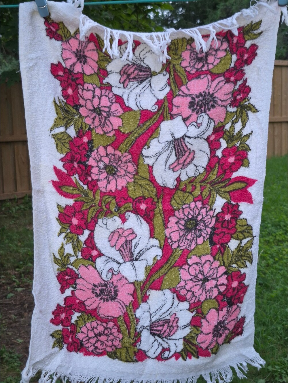 Vintage Floral Print Hand Towel